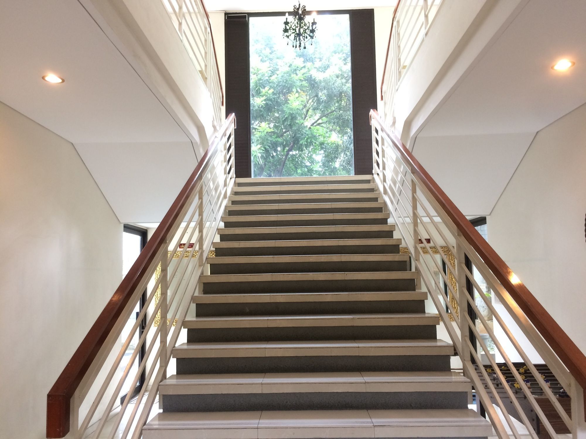 Arimbi Pejaten Suites Jakarta Exterior foto