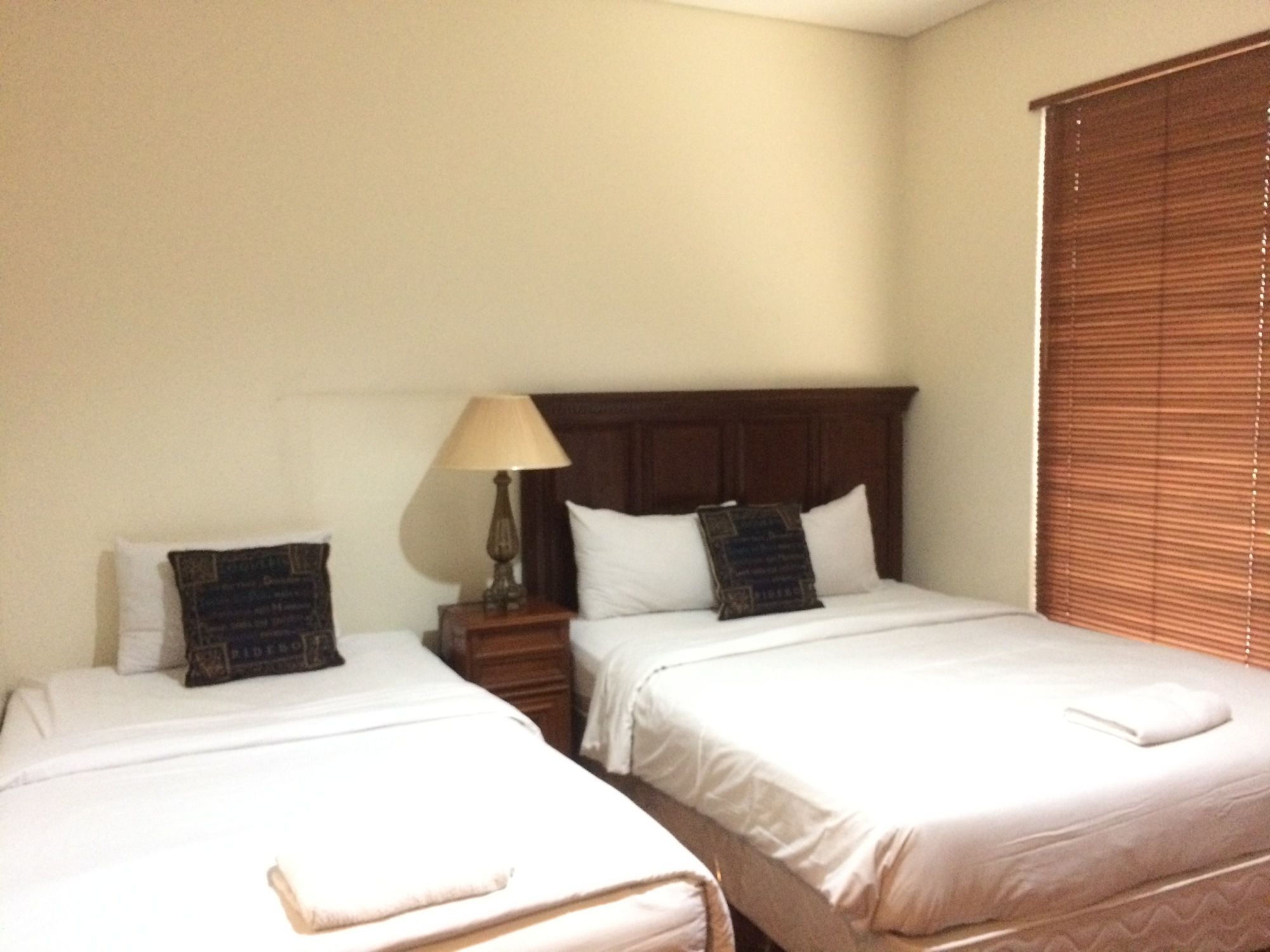 Arimbi Pejaten Suites Jakarta Exterior foto